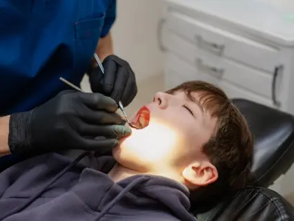 Get Emergency Pediatric Dentistry for Chipped, Cracked, or Broken Teeth in Edina - Kid Grins