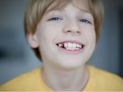 If Your Child Knocks Out a Permanent Tooth - Kid Grins Knows Exactly What to Do